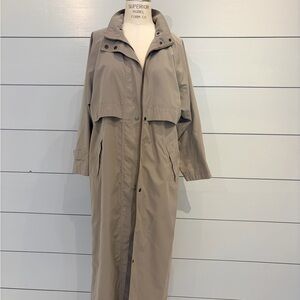 Vintage LL Bean Light Taupe Women’s Lightweight Trench Coat/Windbreaker